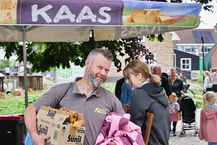 Rommelmarkt 2022 Waarder_180